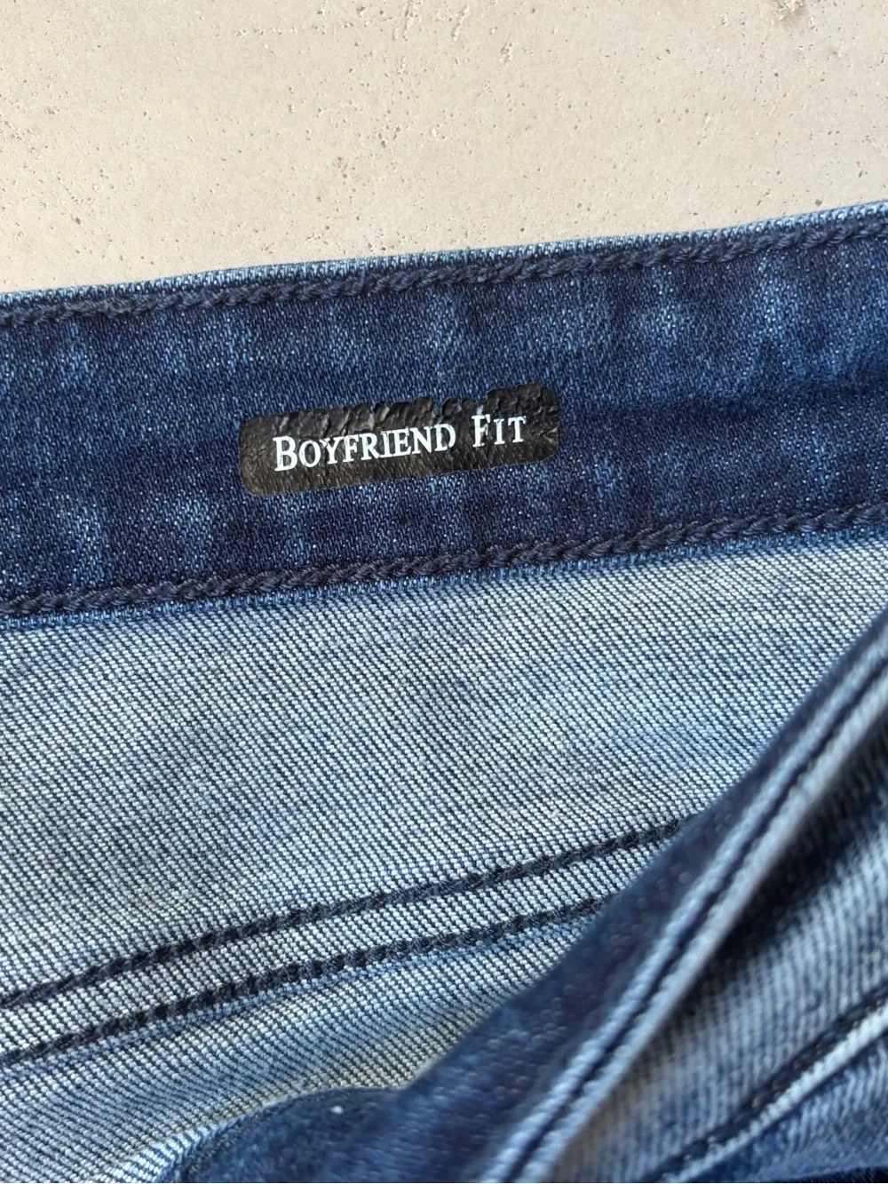 Judy Blue Boyfriend Fit Distressed Ripped Denim Jeans 11/30